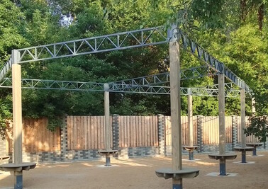 Терраса из металлоконструкций под ключ, проектирование, изготовление и монтаж от СтальСтрой-Кнс